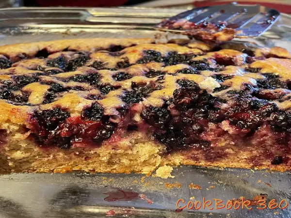 	Valeries Blackberry Cobbler	